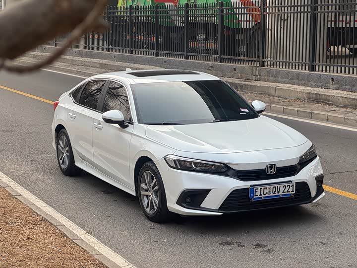 Фото 5 - Honda Civic