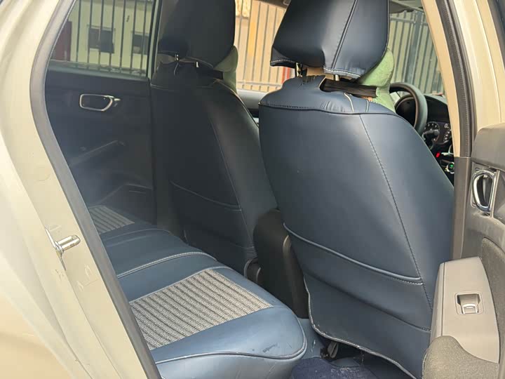 Фото 6 - Honda Civic