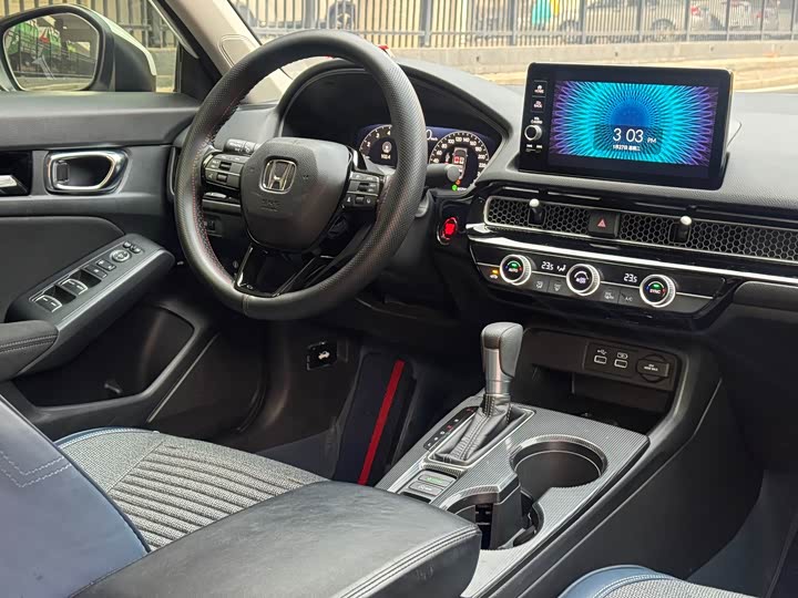 Фото 7 - Honda Civic