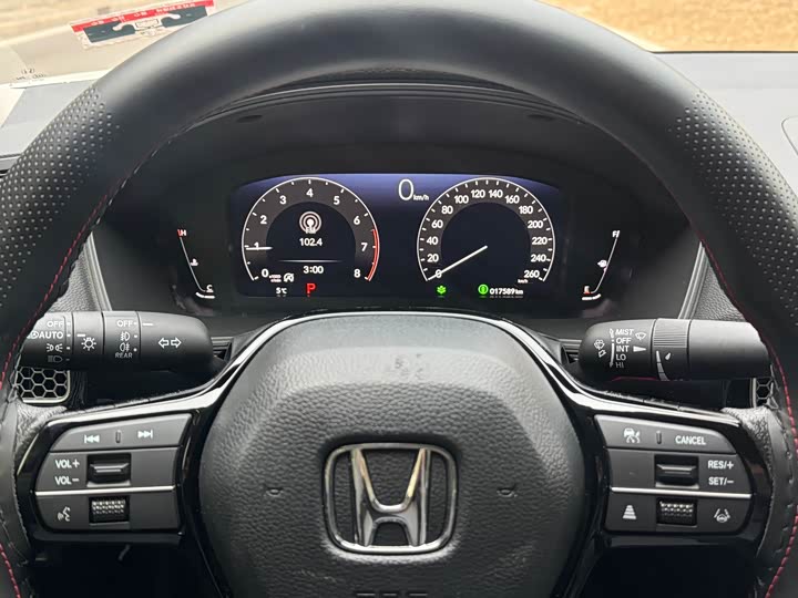 Фото 8 - Honda Civic
