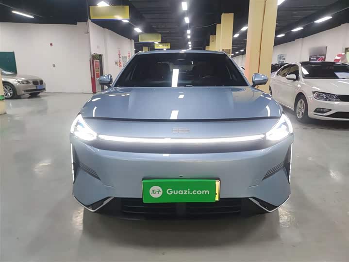 Фото 3 - Geely Galaxy L6