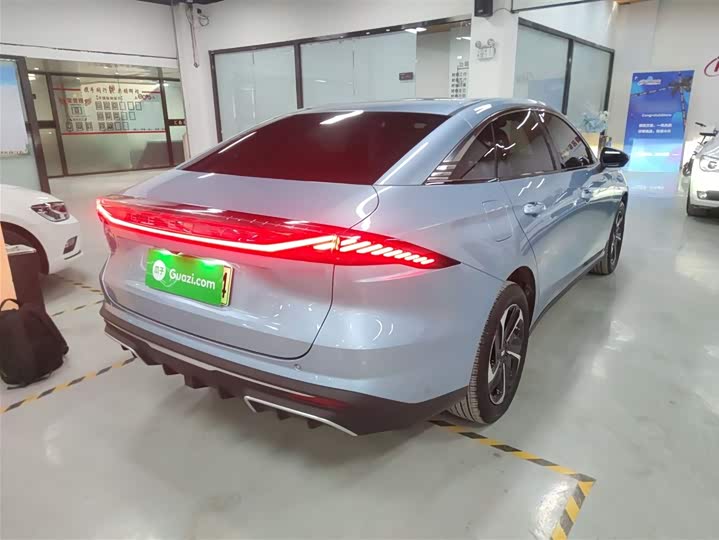 Фото 7 - Geely Galaxy L6