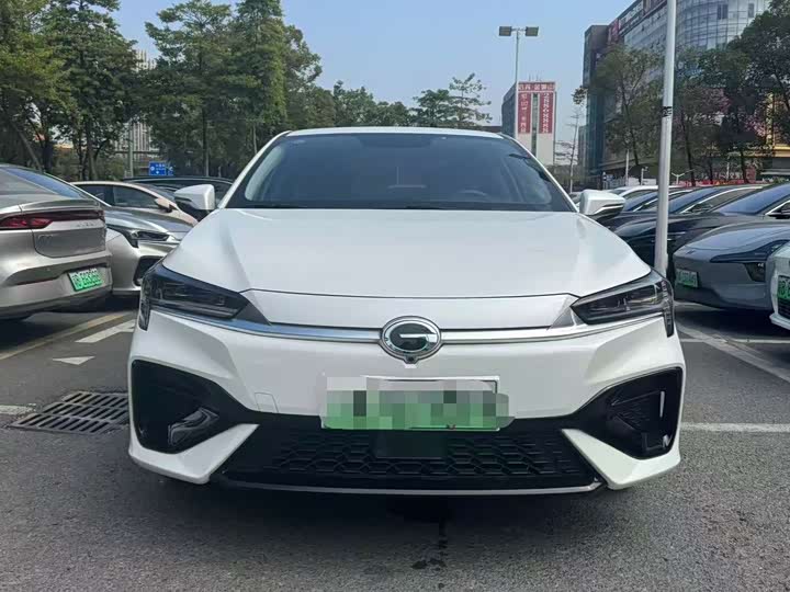 Фото 2 - GAC Aion S