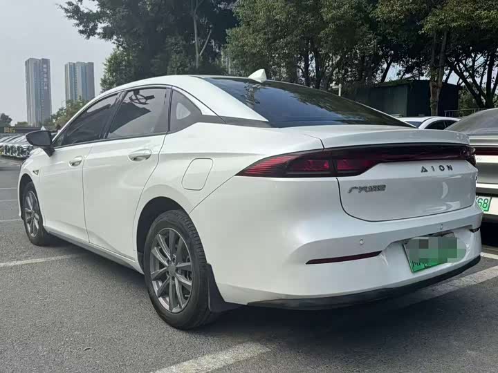 Фото 5 - GAC Aion S