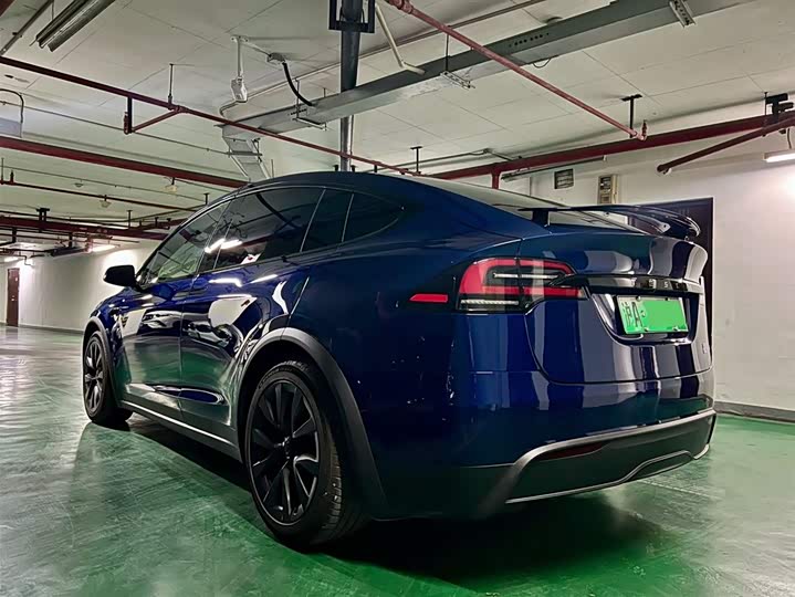 Фото 4 - Tesla Model X