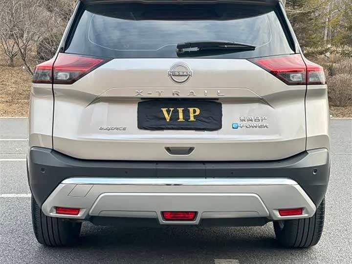 Фото 7 - Nissan X-Trail