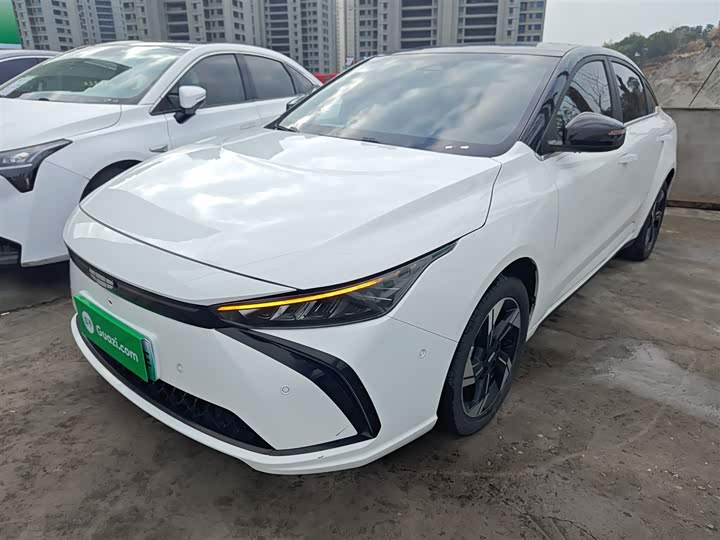 Фото 1 - Geely Geometry G6