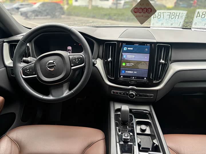 Фото 7 - Volvo XC60