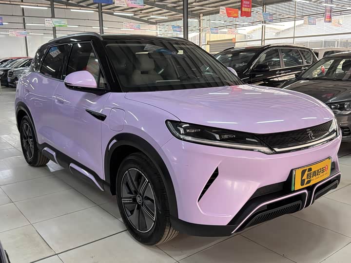 Фото 3 - BYD Yuan Up