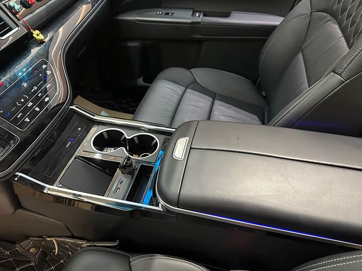 Фото 8 - Honda Elysion