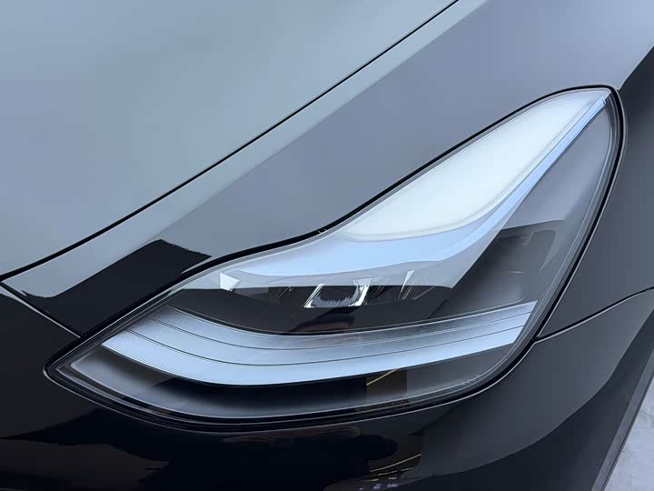 Фото 4 - Tesla Model Y