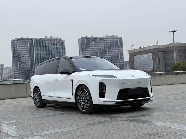 Фото 3 - Nio ES8