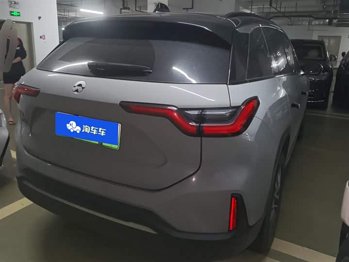 Фото 3 - Nio ES6