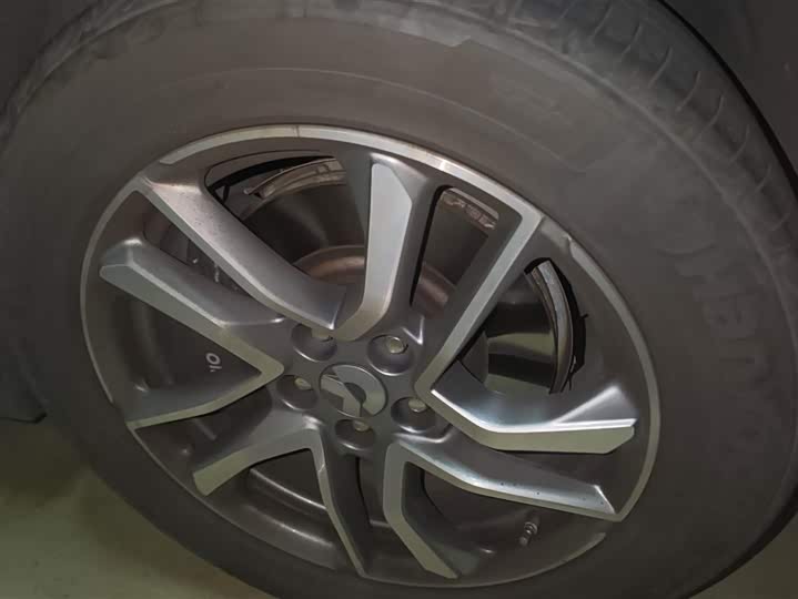 Фото 6 - Nio ES6