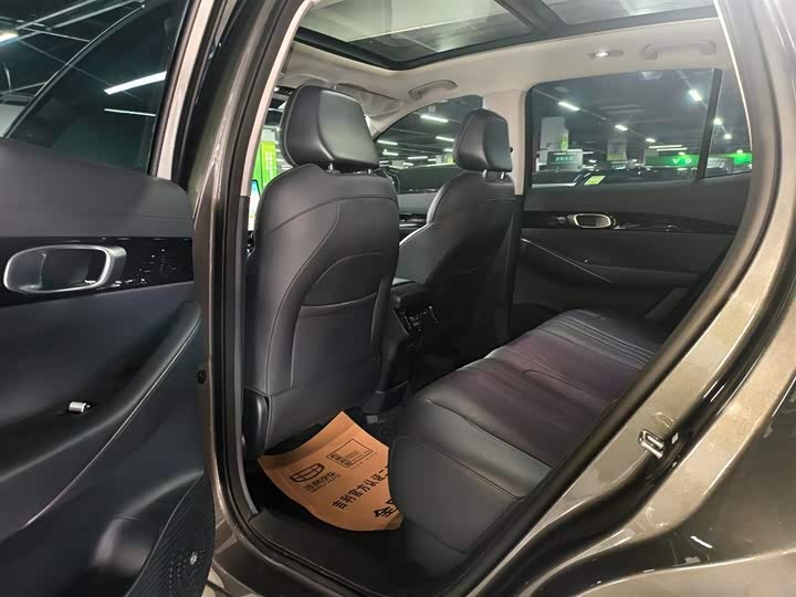 Фото 4 - Geely Galaxy E5