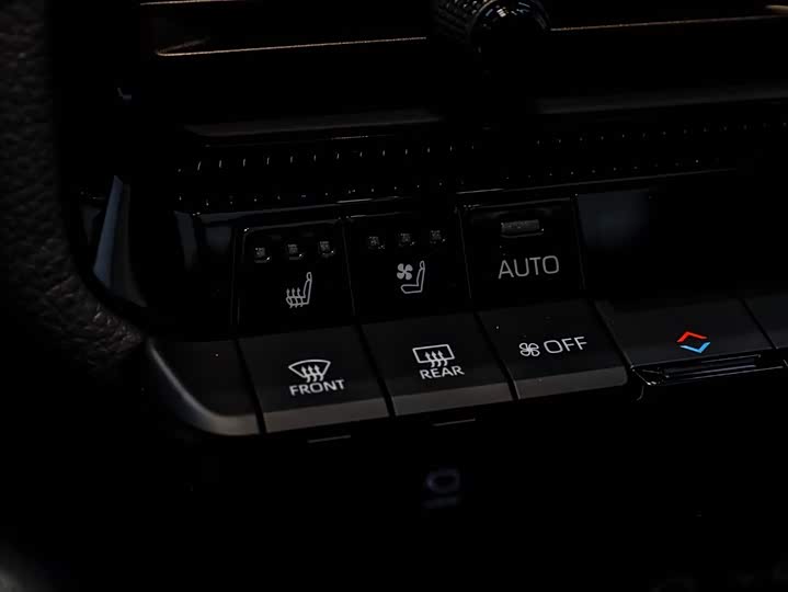 Фото 3 - Toyota Prado