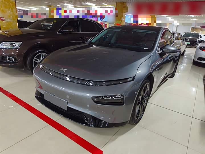 Фото 1 - XPeng P7