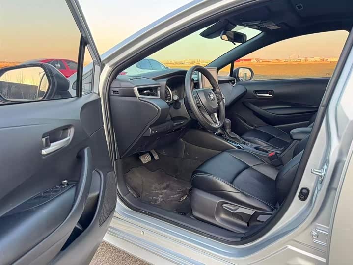 Фото 3 - Toyota Levin