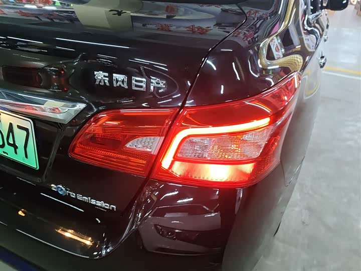 Фото 7 - Nissan Sylphy EV