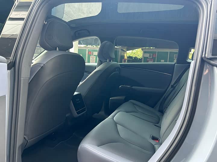 Фото 9 - XPeng G7