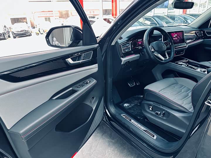 Фото 7 - Volkswagen Teramont X