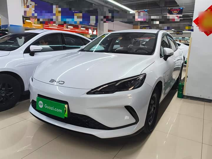 Фото 1 - BYD Seal 05 DM-i Hybrid