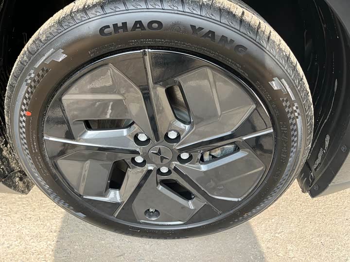 Фото 4 - XPeng Mona M03