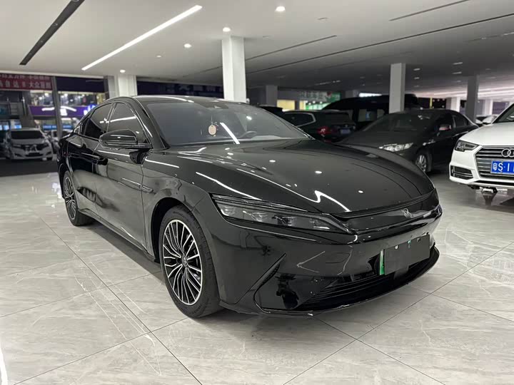 Фото 3 - BYD Han