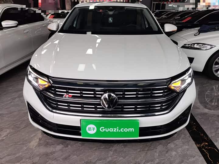 Фото 3 - Volkswagen Sagitar L