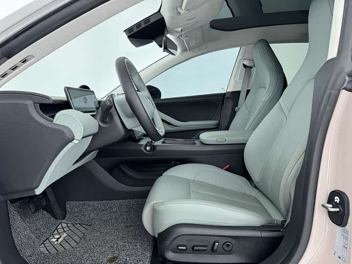 Фото 3 - Nio ET5