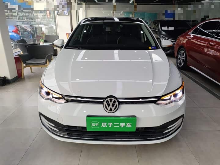 Фото 3 - Volkswagen Golf