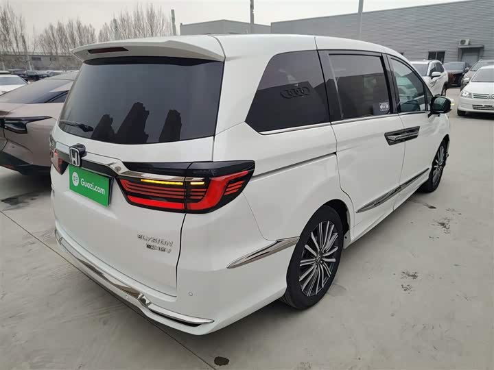 Фото 7 - Honda Elysion