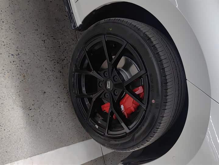 Фото 6 - Volkswagen Golf