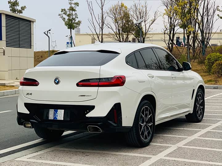 Фото 4 - BMW X4