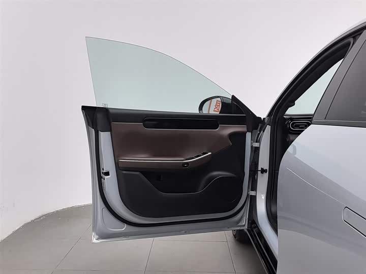 Фото 8 - Leapmotor C01