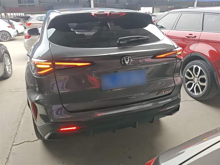 Фото 6 - Changan X5 Plus