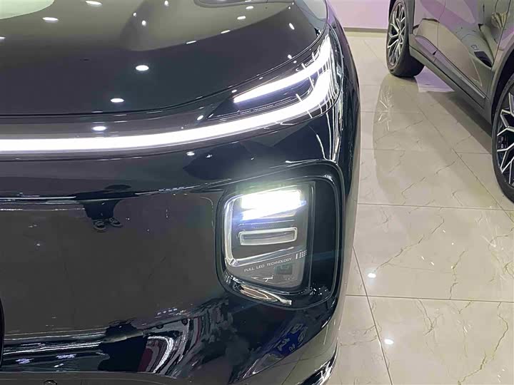 Фото 4 - Changan Qiyuan (Nevo) Q07