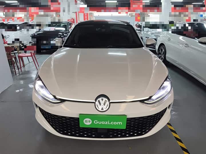 Фото 3 - Volkswagen Lamando L