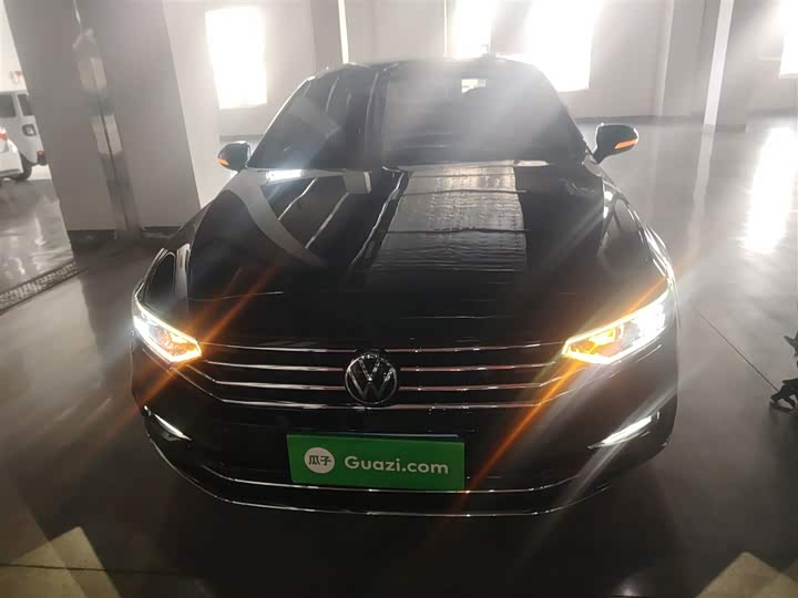 Фото 3 - Volkswagen Magotan