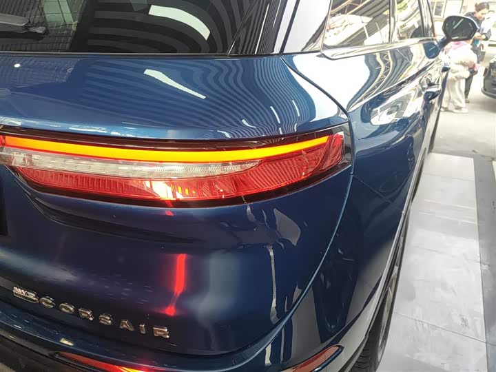 Фото 8 - Lincoln Corsair