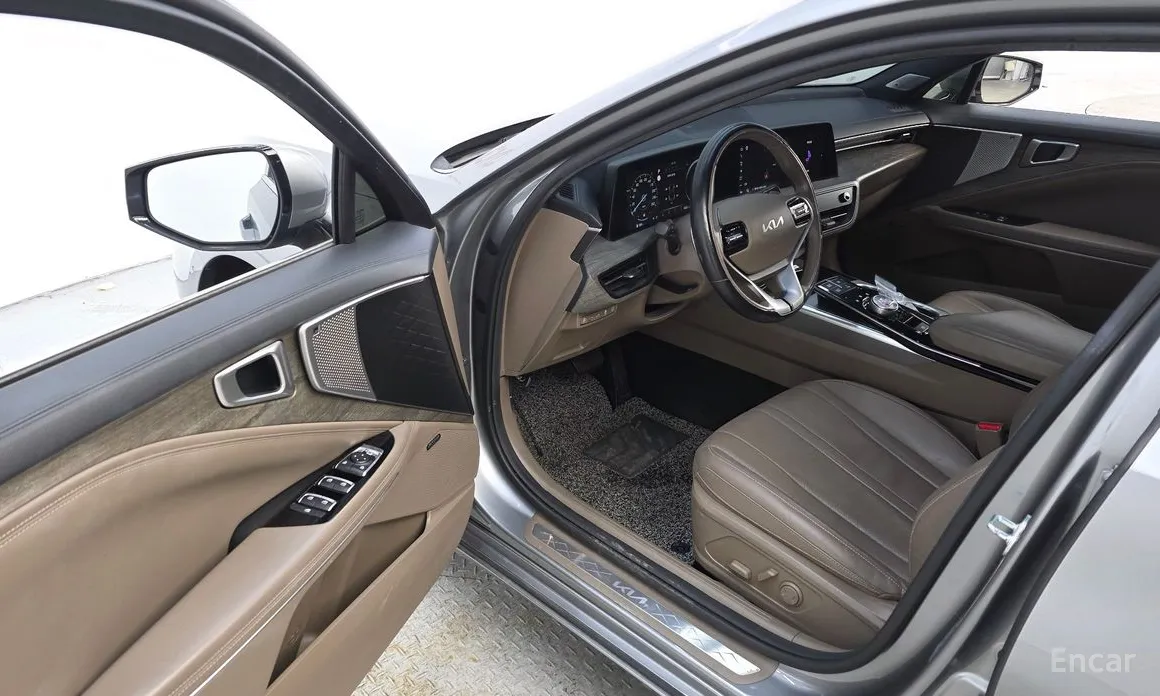 Фото 12 - Kia K8