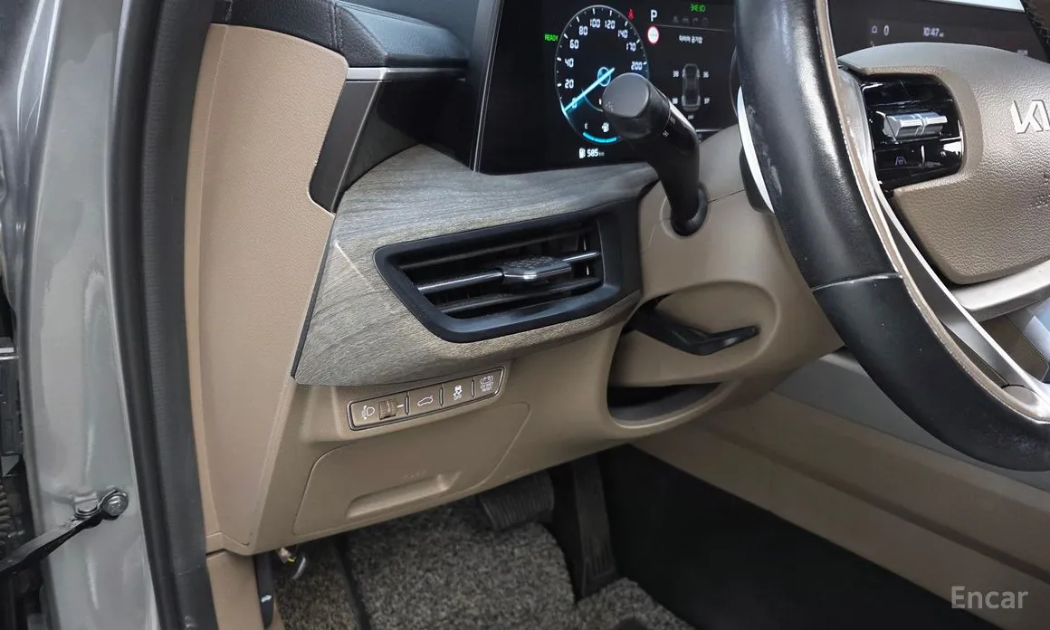 Фото 13 - Kia K8