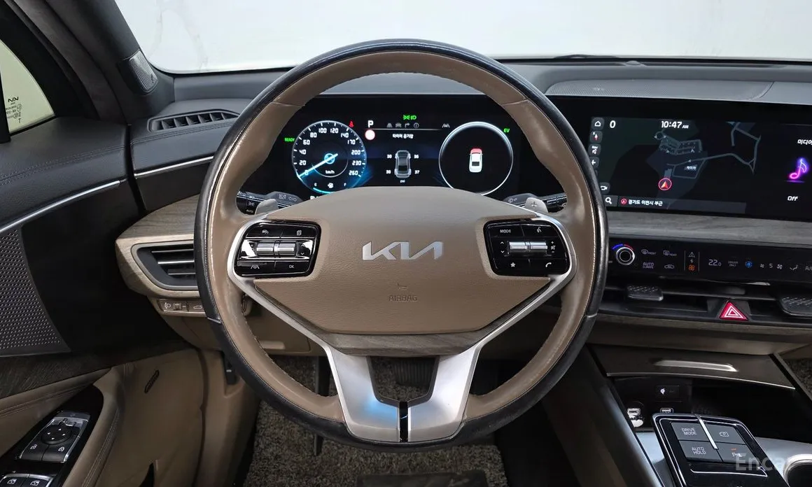 Фото 14 - Kia K8