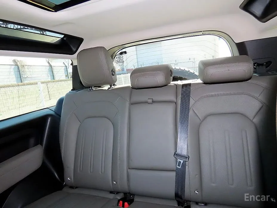 Фото 6 - Land Rover Defender