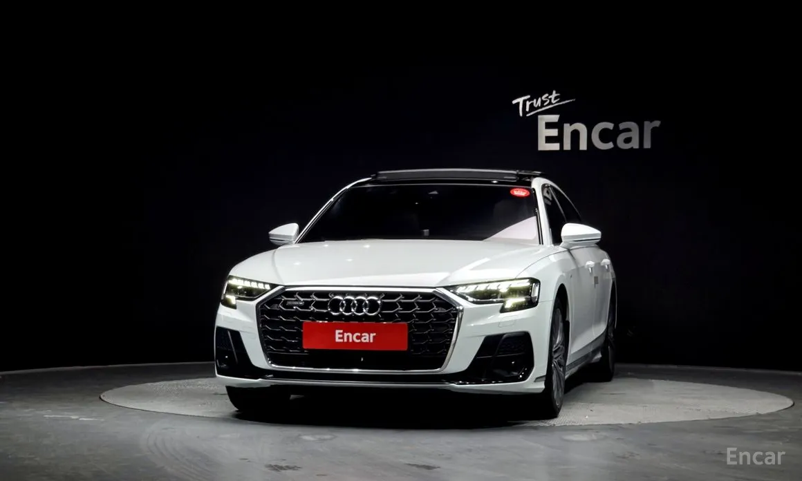 Фото 3 - Audi A8