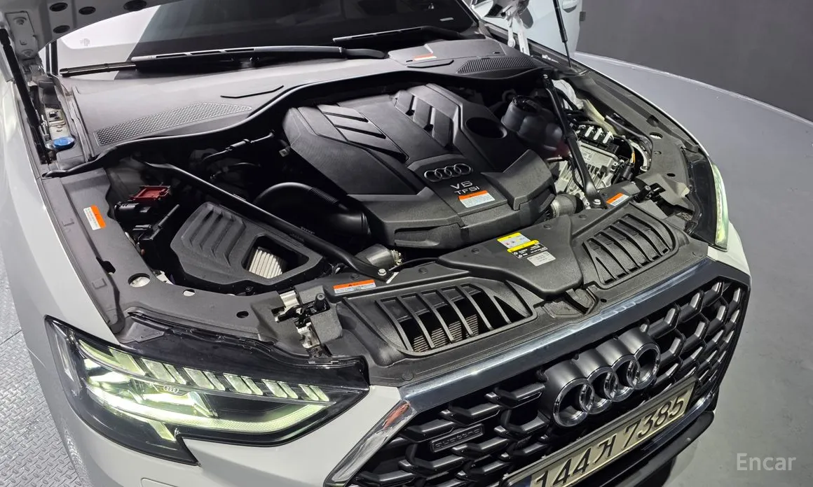 Фото 6 - Audi A8