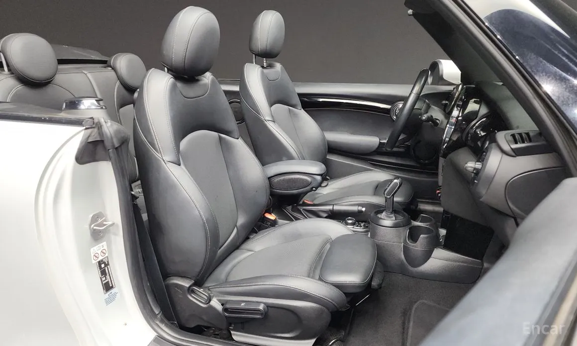 Фото 11 - Mini Cooper Convertible