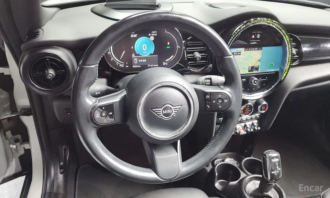 Фото 13 - Mini Cooper Convertible