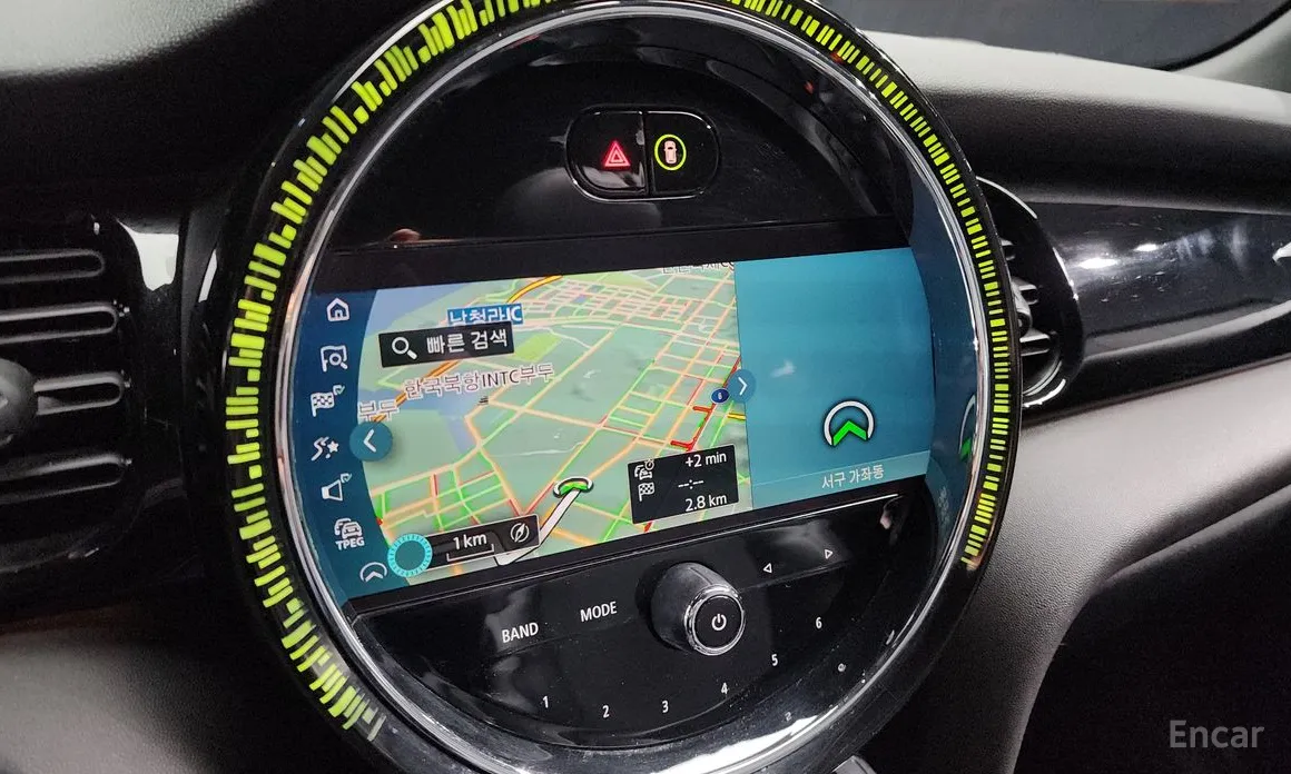 Фото 15 - Mini Cooper Convertible