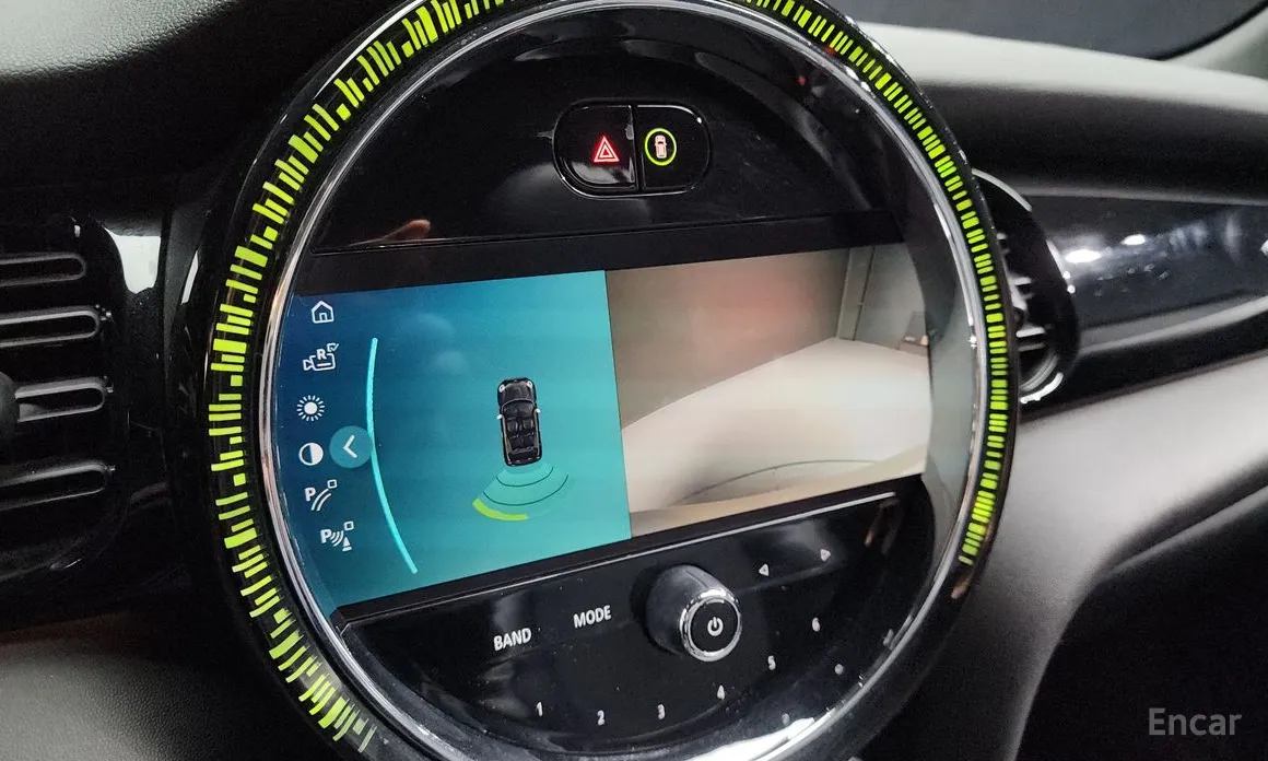 Фото 16 - Mini Cooper Convertible